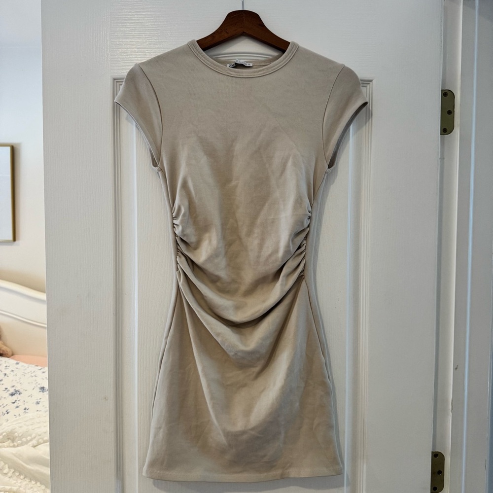Zara Causal Beige Mini Dress Size Medium